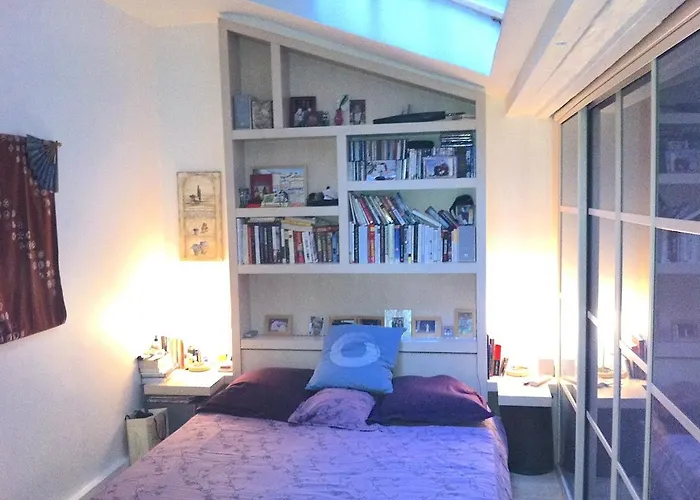 Modern Design Loft Apartment, Steps To Notre Dame